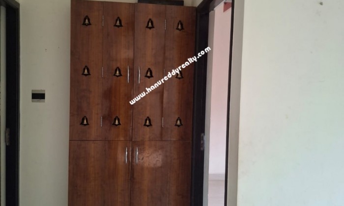 2 BHK Flat for Sale in Sembakkam